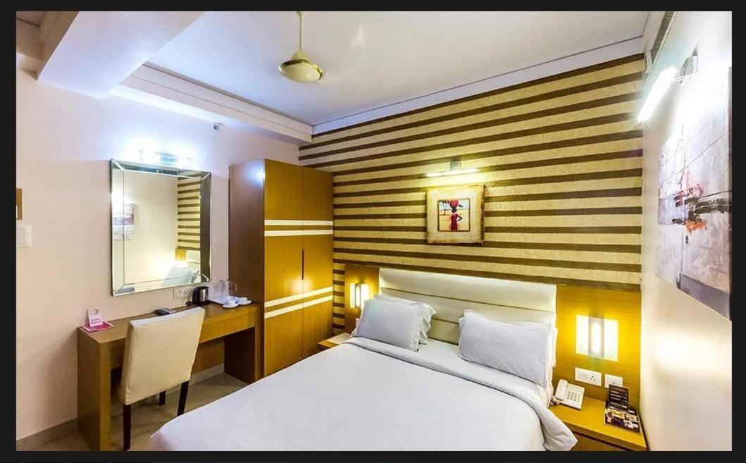 The Regal Park Hotel Visakhapatnam Esterno foto