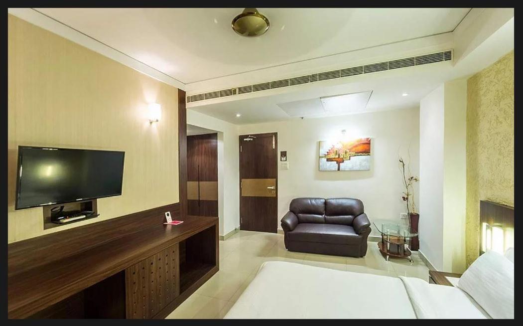 The Regal Park Hotel Visakhapatnam Esterno foto